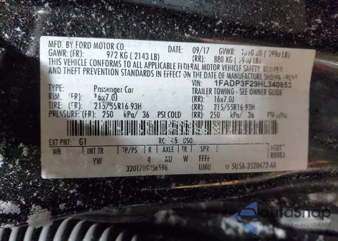 2017 Ford Focus Se z USA, uszkodzony, nr VIN 1FADP3F29HL340853